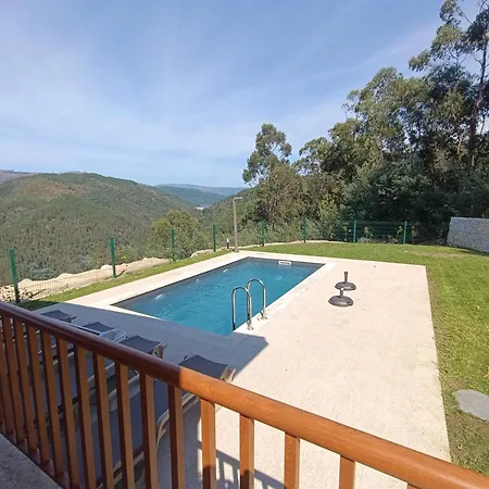 Vakantiehuis Quinta Da Resteva Chale Boavista *